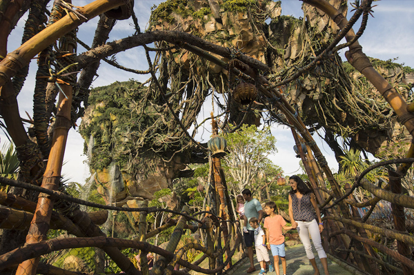 Seven Ways To Have Fun In Pandora – The World of Avatar (Aside From Attractions)